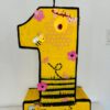 Piñata Número 1 Abejas y Panal Personalizada